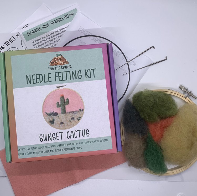 Snail Needle Felting Kit (Product Type: Needle Felting Kit)